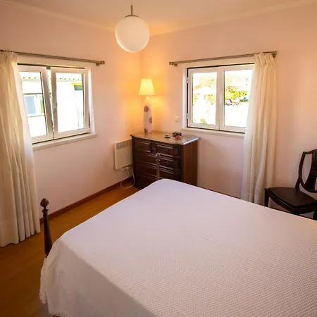 Gasthof Casa Andorinhas - - Nazare Alcobaca 4*